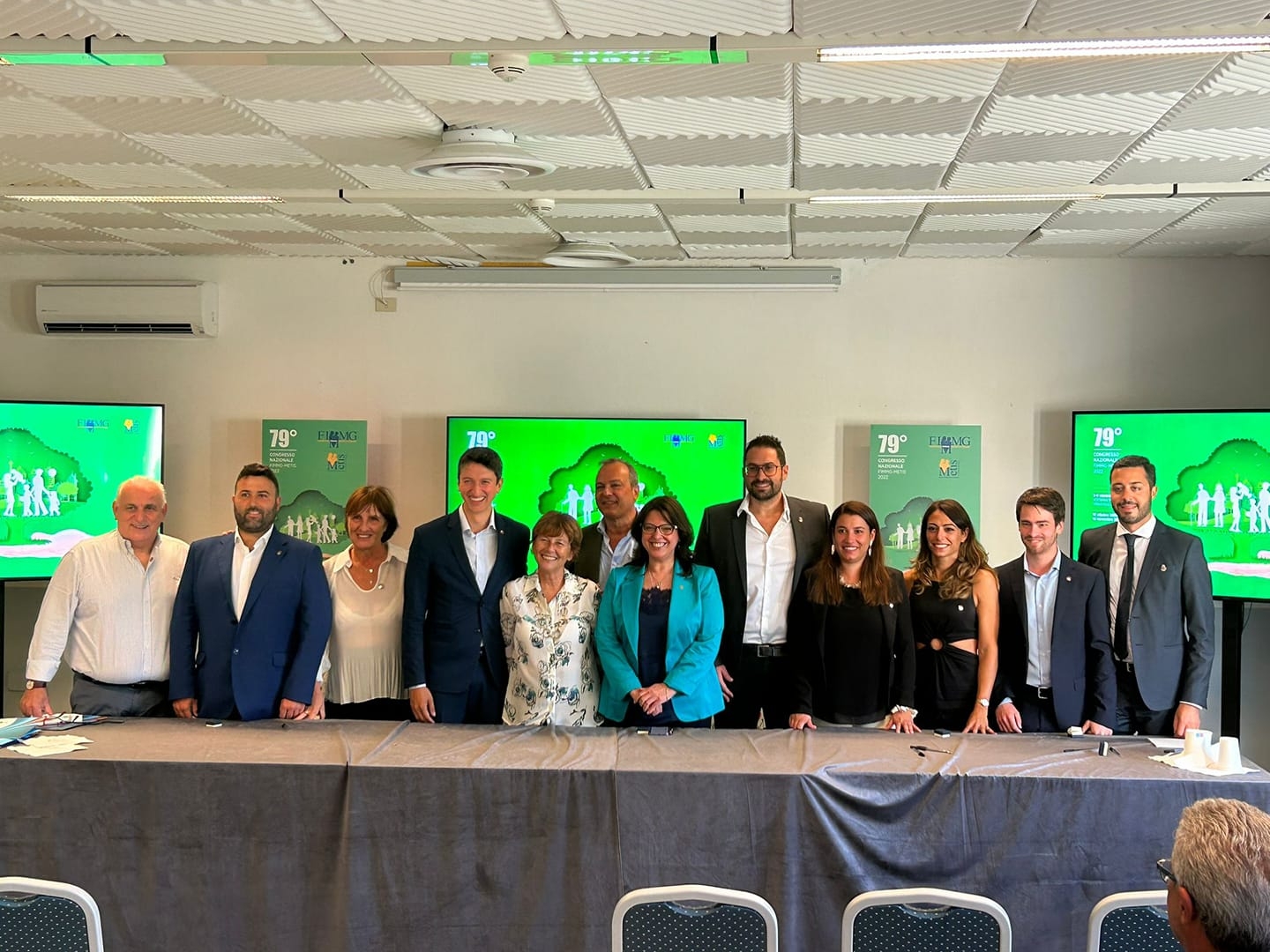 FIMMG Bari Congresso Fimmg Silvestro Scotti Confermato Segretario FIMMG Bari Congresso Fimmg Silvestro Scotti Confermato Segretario